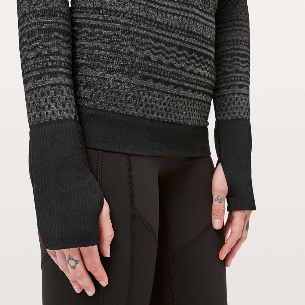 Lululemon Rest Less Pullover size 6 Black/ White (Third Release) Long Sleeve - Picture 6 of 13